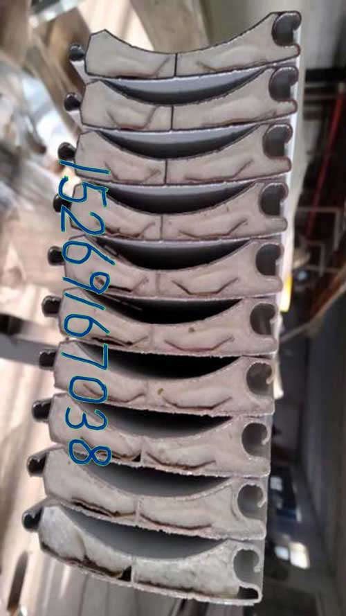 JX-H-P30S鋁型材隔熱穿條機(圖4) 卷簾門簾片空腔填充發泡聚氨酯案例